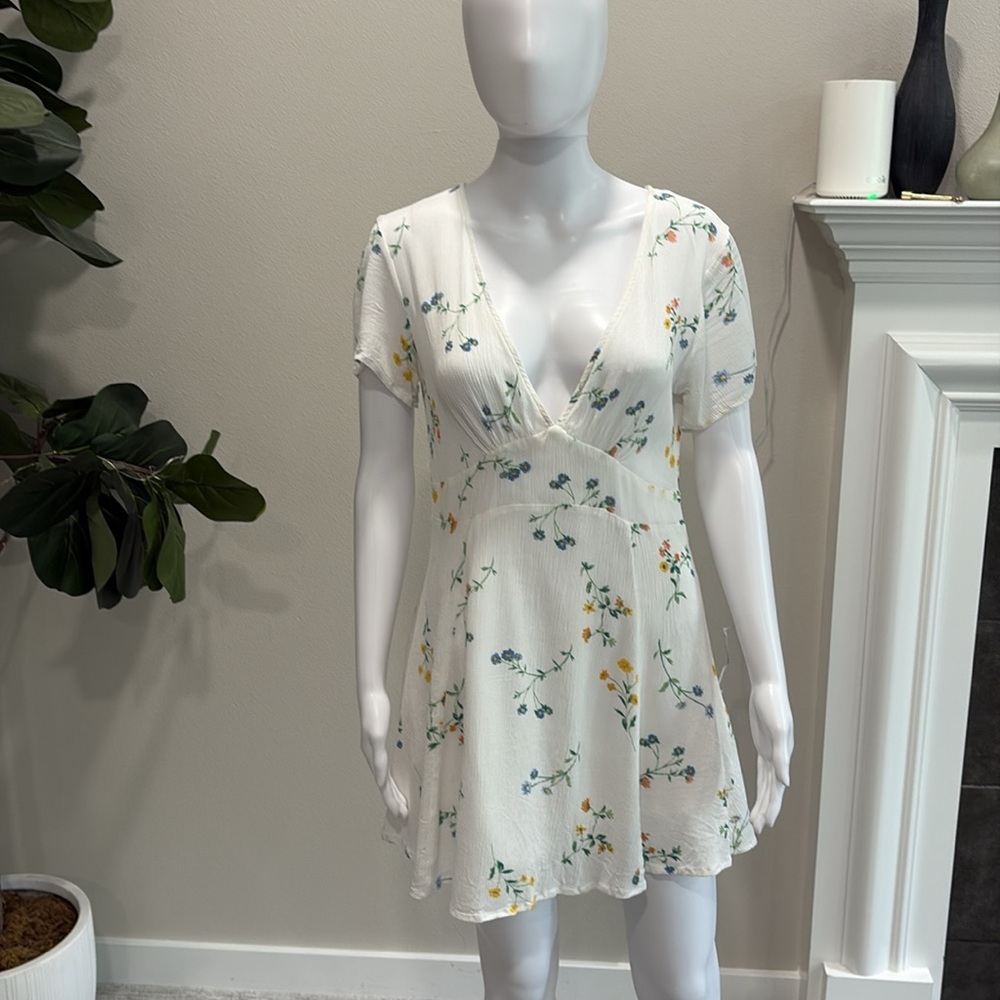 LA Hearts Floral Crinkled Babydoll Dress Size Large Short Sleeve Plunge V-Neck - Picture 13 of 13